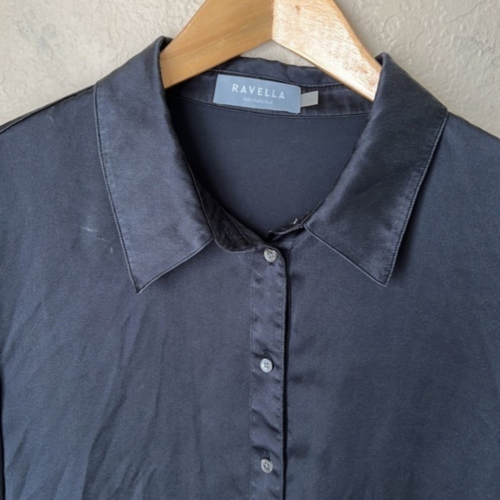 Ravella black silk button long sleeve - Picture 12 of 13